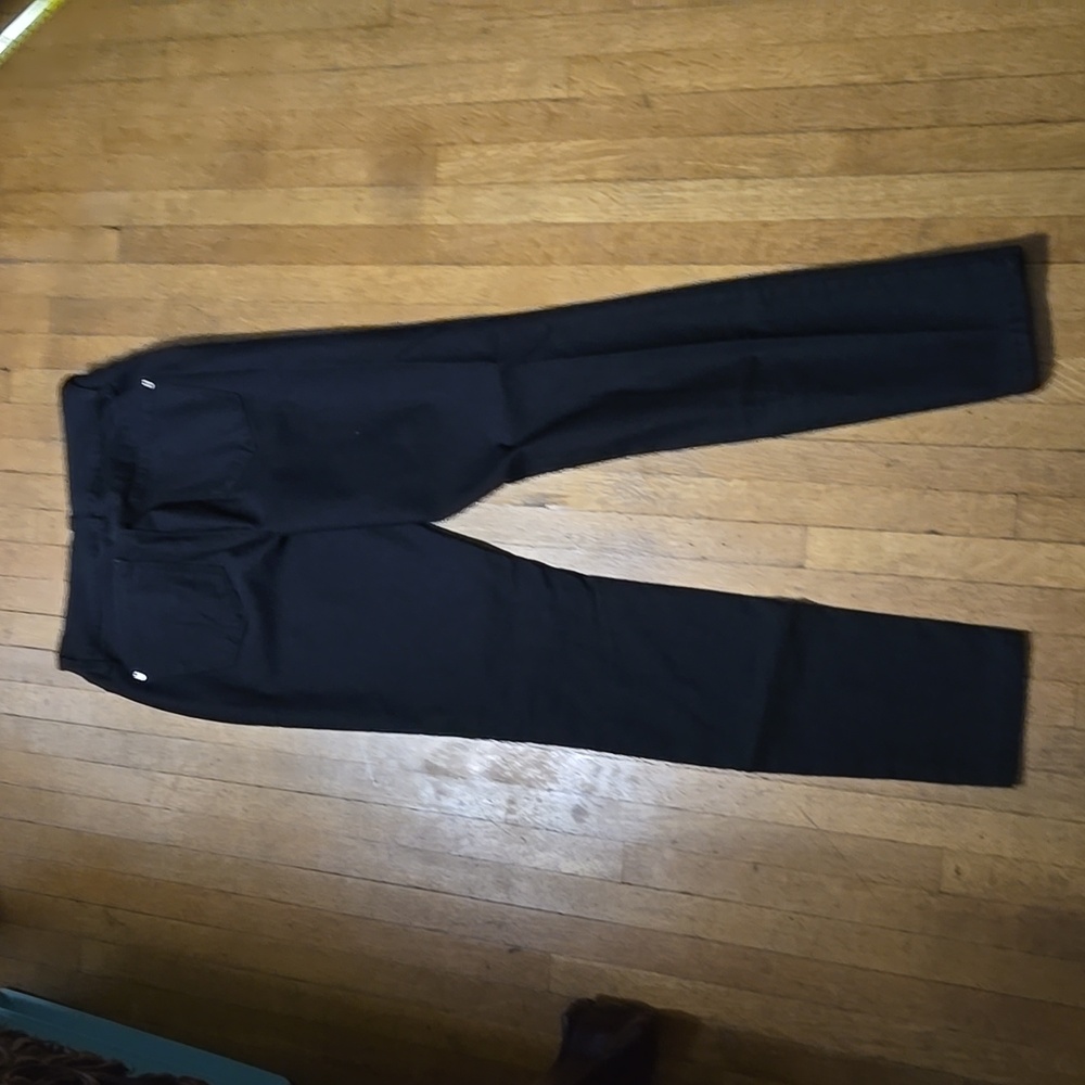 Signature Studio Skinny - Picture 5 of 5